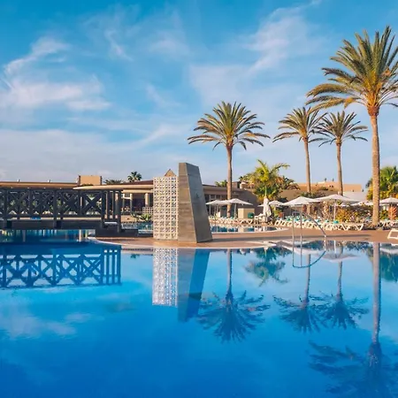 Iberostar Waves Gaviotas Park Hotel