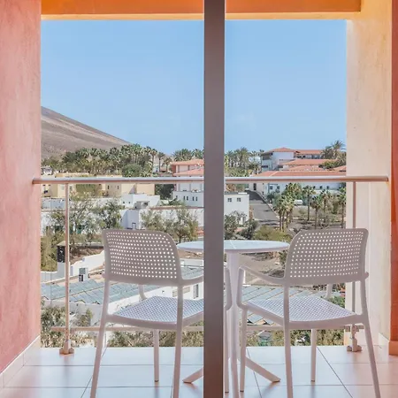 Iberostar Waves Gaviotas Park فندق