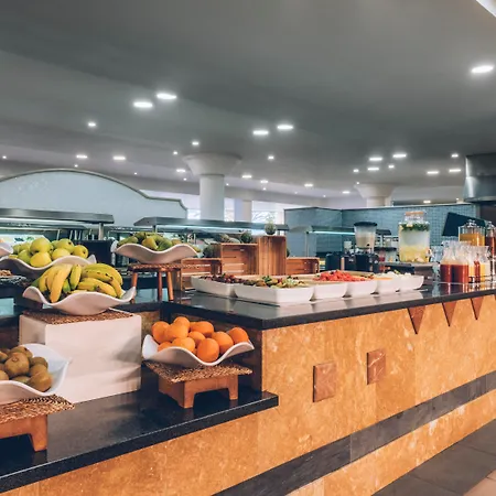 Iberostar Waves Gaviotas Park Отель