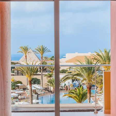 Iberostar Waves Gaviotas Park