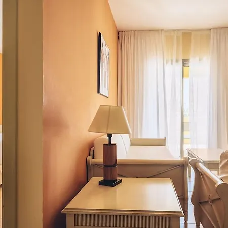 Iberostar Waves Gaviotas Park 4*
