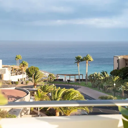 Iberostar Waves Gaviotas Park מלון