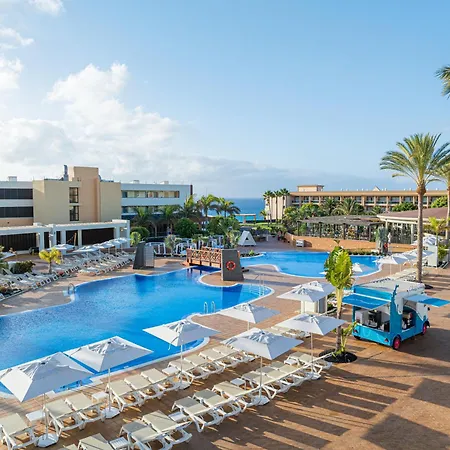 Iberostar Waves Gaviotas Park מלון