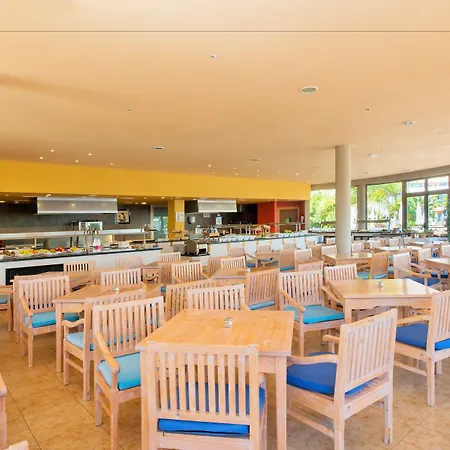 Iberostar Waves Gaviotas Park מלון