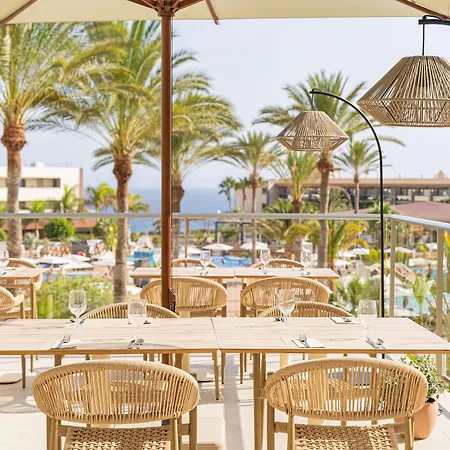 Hotel Iberostar Waves Gaviotas Park 4*