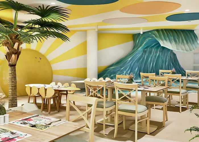 Iberostar Waves Gaviotas Park