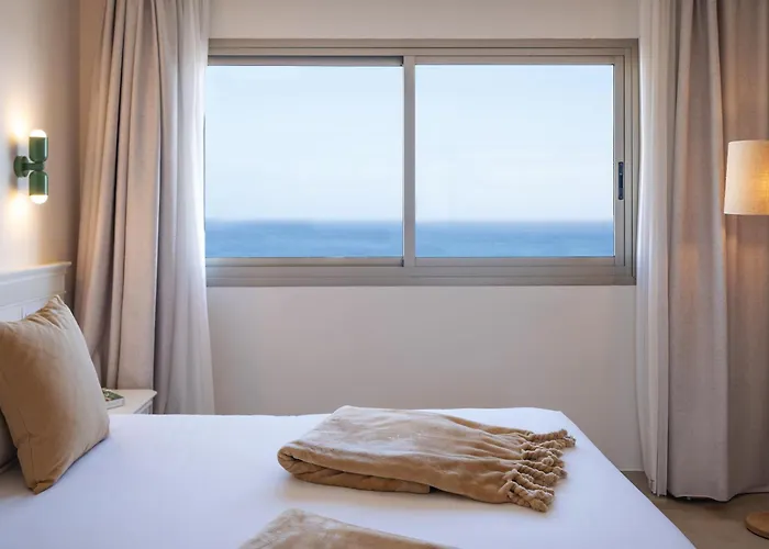 Iberostar Waves Gaviotas Park מלון Playa Jandia