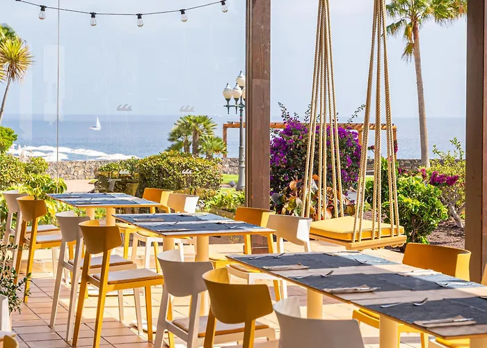 Iberostar Waves Gaviotas Park 4*