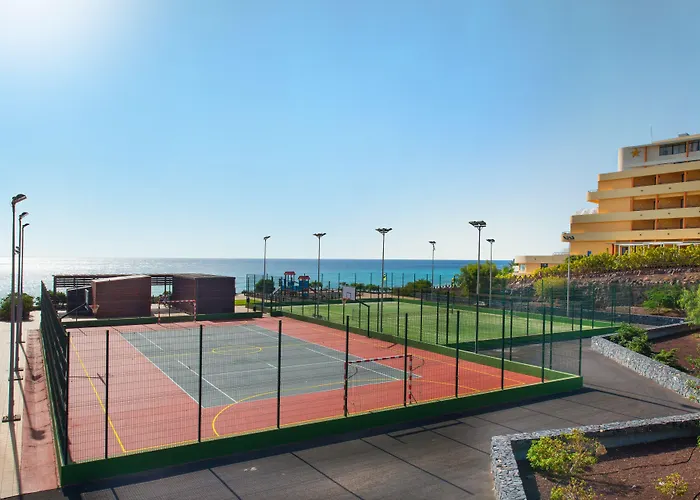 Iberostar Waves Gaviotas Park מלון