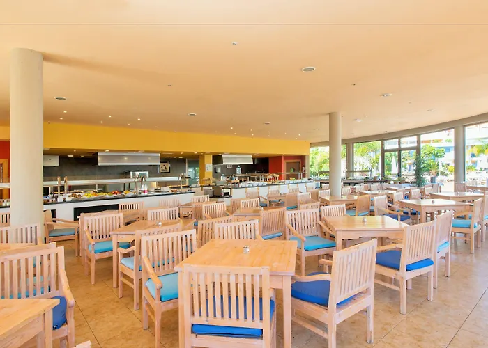 Iberostar Waves Gaviotas Park Hotel