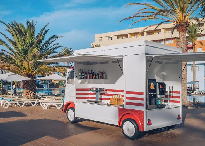 Iberostar Waves Gaviotas Park Hotell 4*